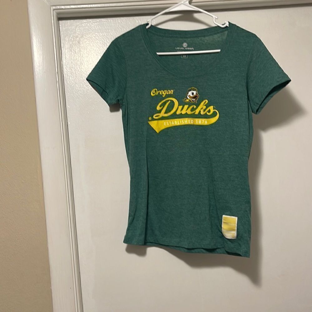 Oregon Ducks ladies shirt small